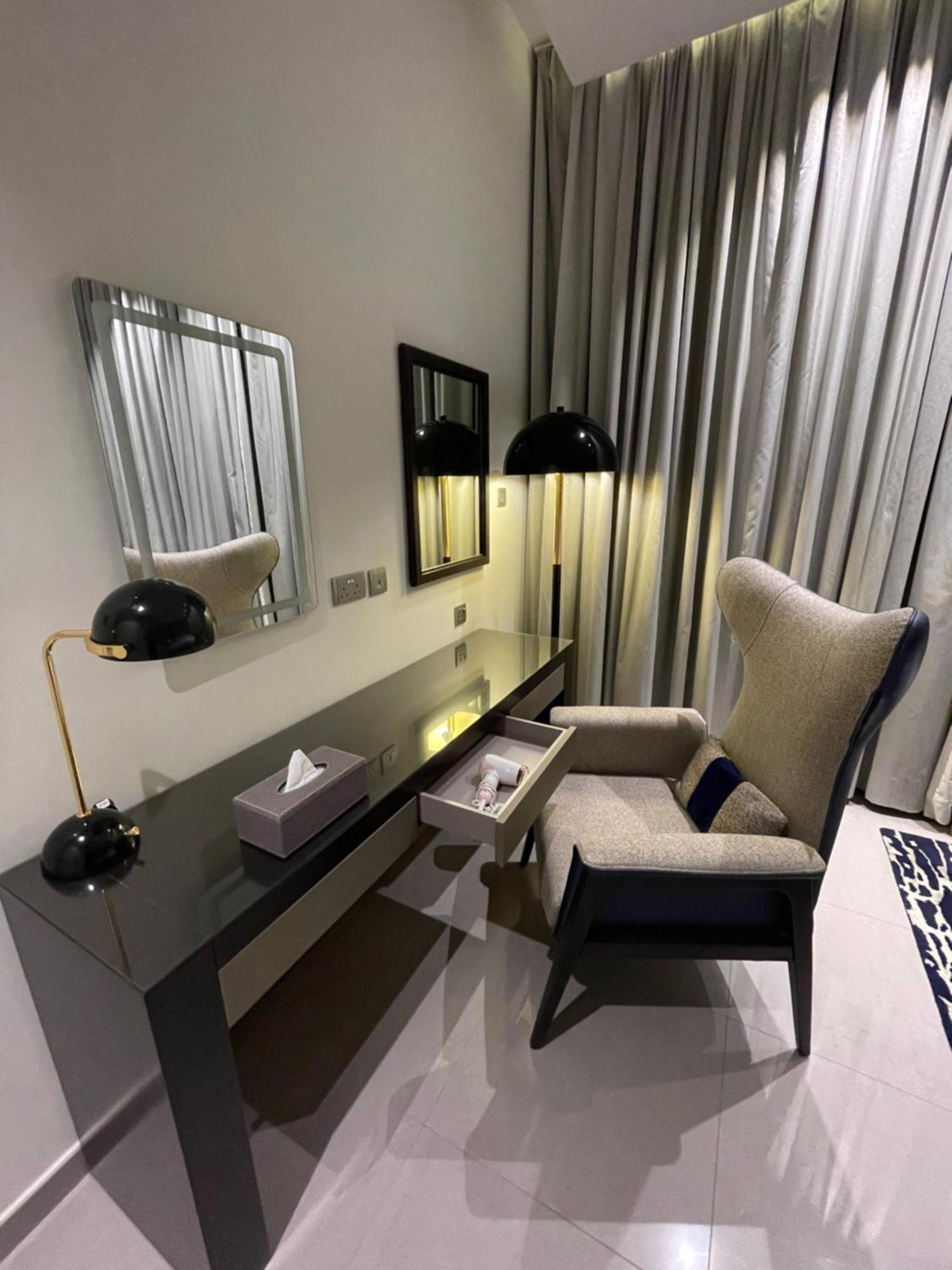 Apartment Manzar